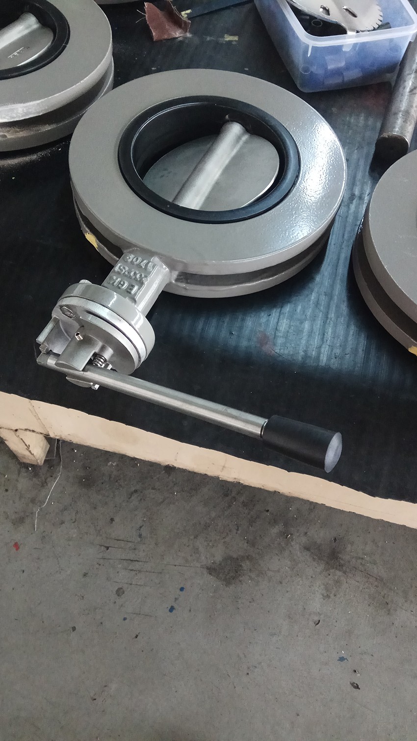 U Type Flange Butterfly Valve (2)